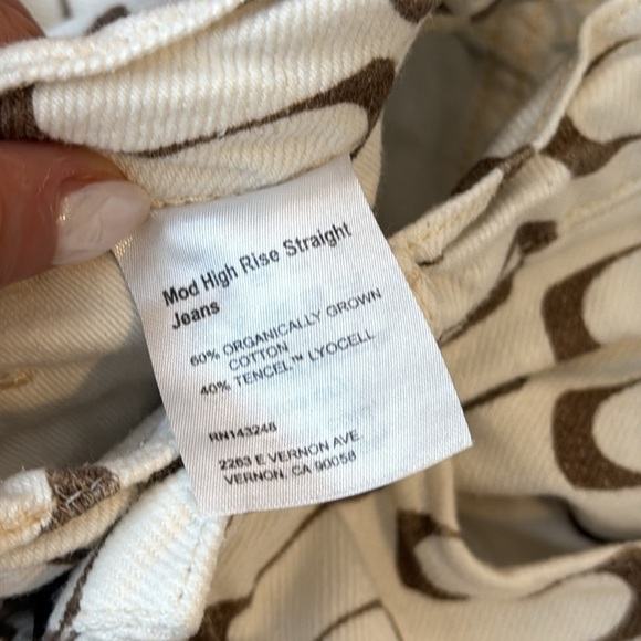 Reformation Mod High Rise Straight Jeans | Size 24 | Sold Out Style - Picture 6 of 9